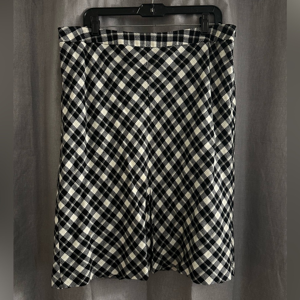Black and White Plaid Skirt